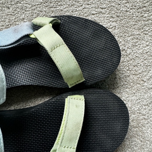 Teva Midform Universal Women’s size 8 - Picture 6 of 6